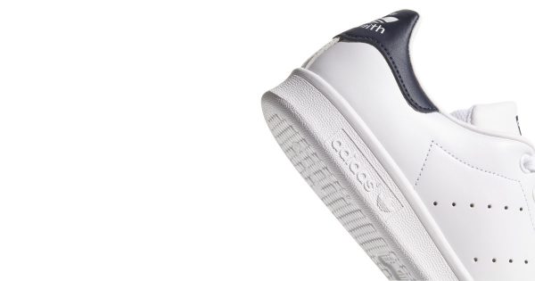 STAN SMITH