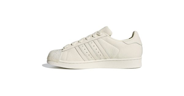 SUPERSTAR W