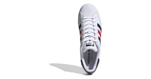 SUPERSTAR