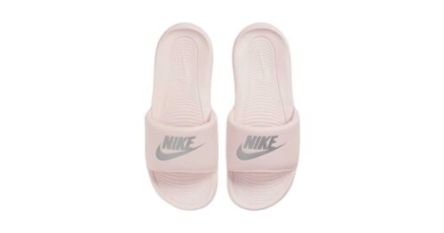 W NIKE VICTORI ONE SLIDE