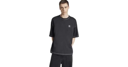 ESSENTIALS TEE